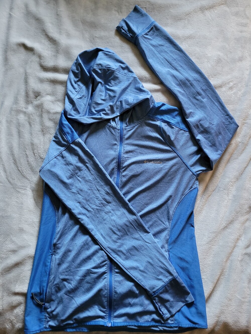 Columbia | Blue Performance Hooded Shirt